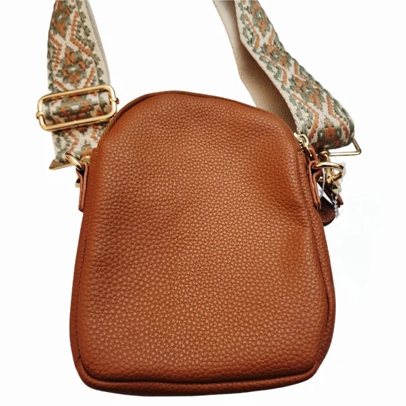 NWT Brown Vegan Leather Crossbody Bag w/Woven Strap & Interchangeable Snap Charm - Picture 3 of 4